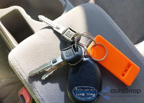 2001 Buick Century Custom из США, поврежденный, VIN 2G4WS52J511277073